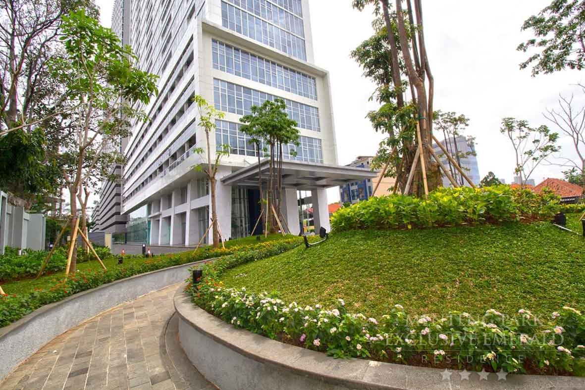 Menteng Park Exclusive Emerald Yakarta Exterior foto