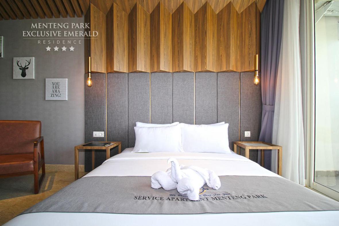 Menteng Park Exclusive Emerald Yakarta Exterior foto